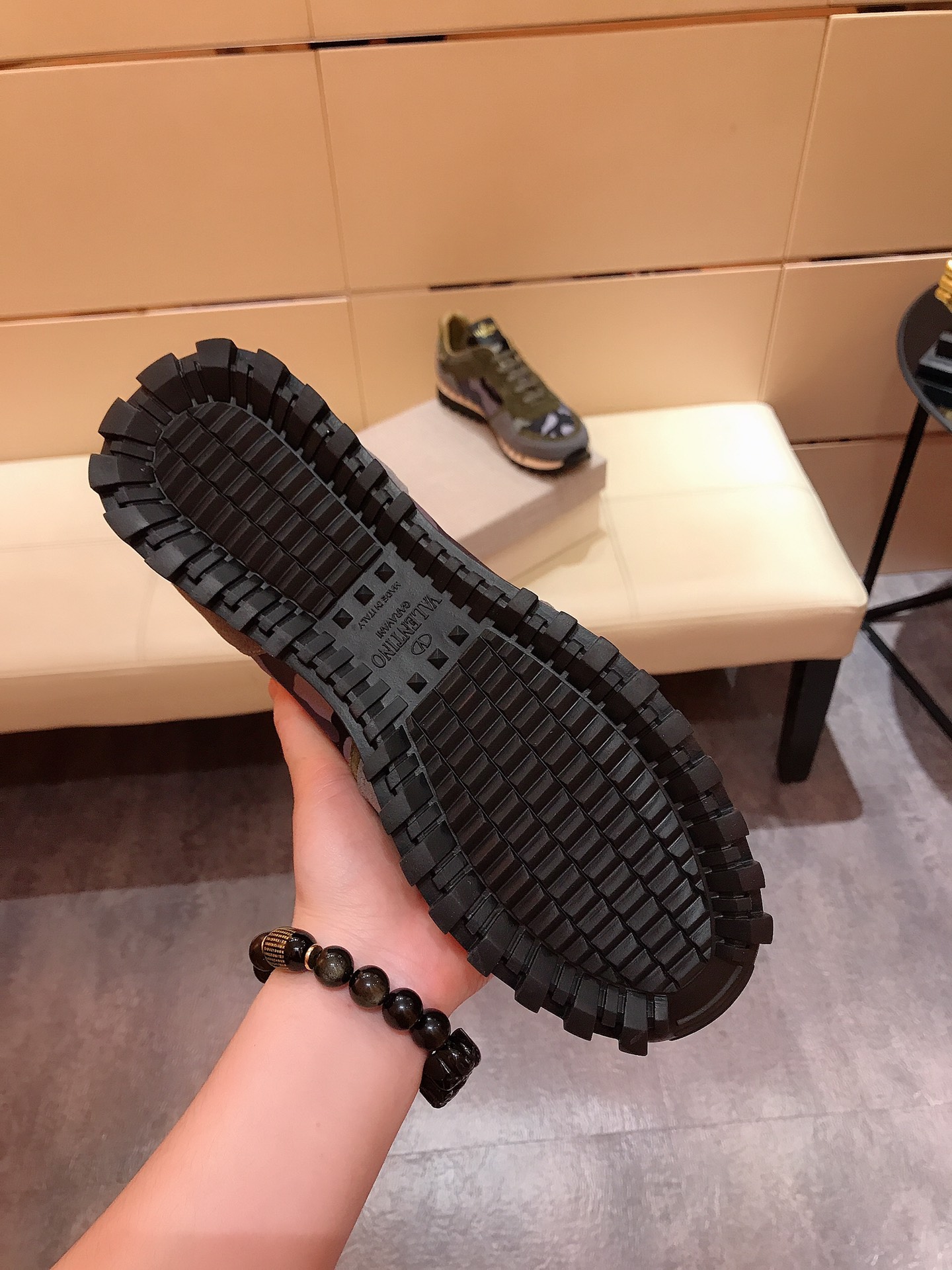 Valentino Garavani Rockrunner camouflage-print sneakers 16 - vstockx