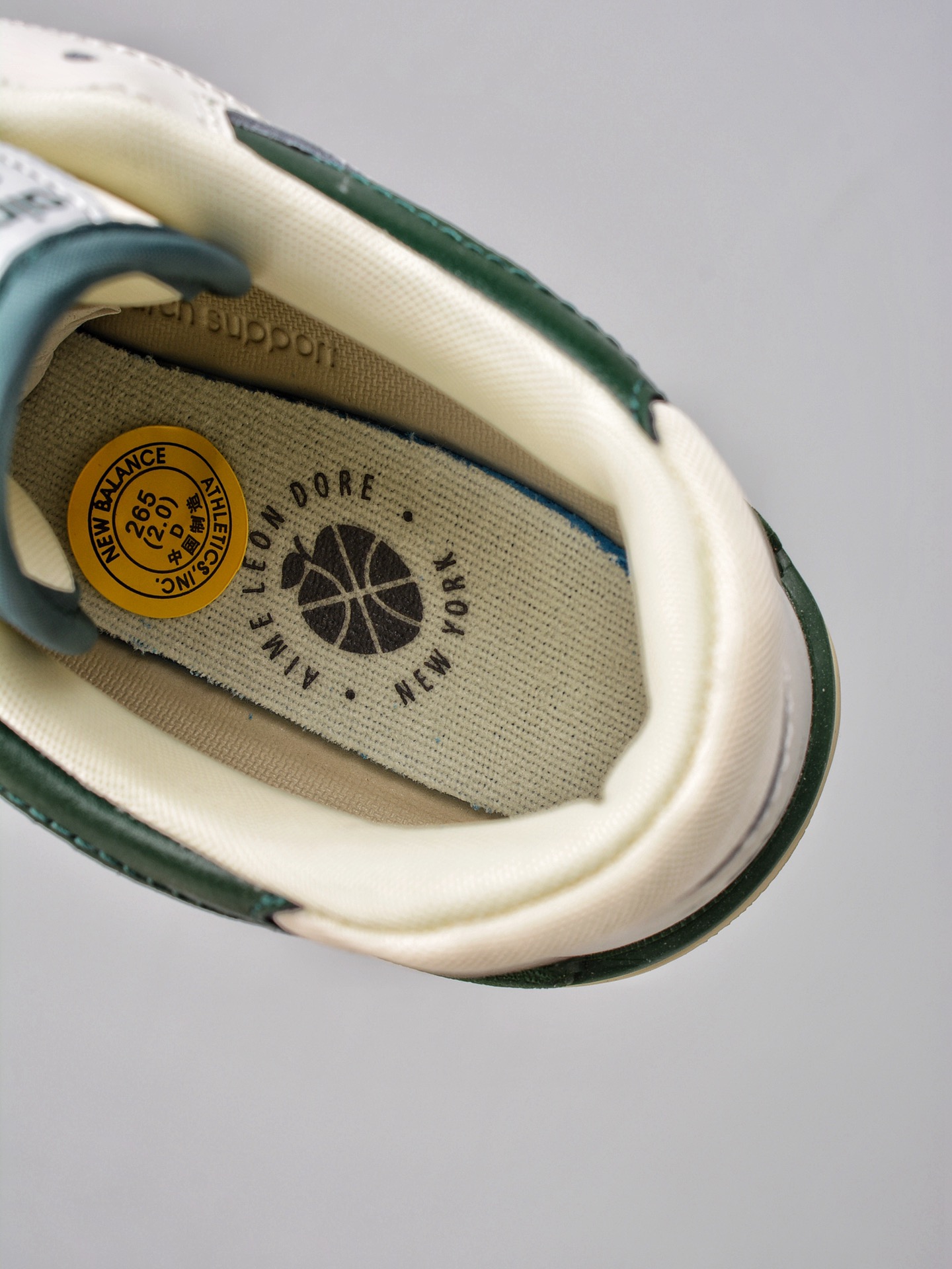 New Balance 550 Aime Leon Dore White Green - vstockx