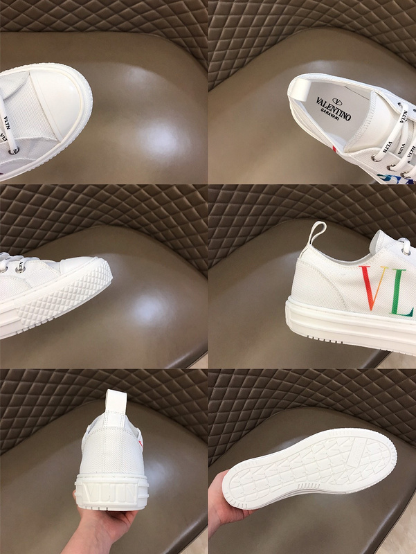 Valentino Garavani Giggies VLTN TIMES low-top sneakers 18 - vstockx