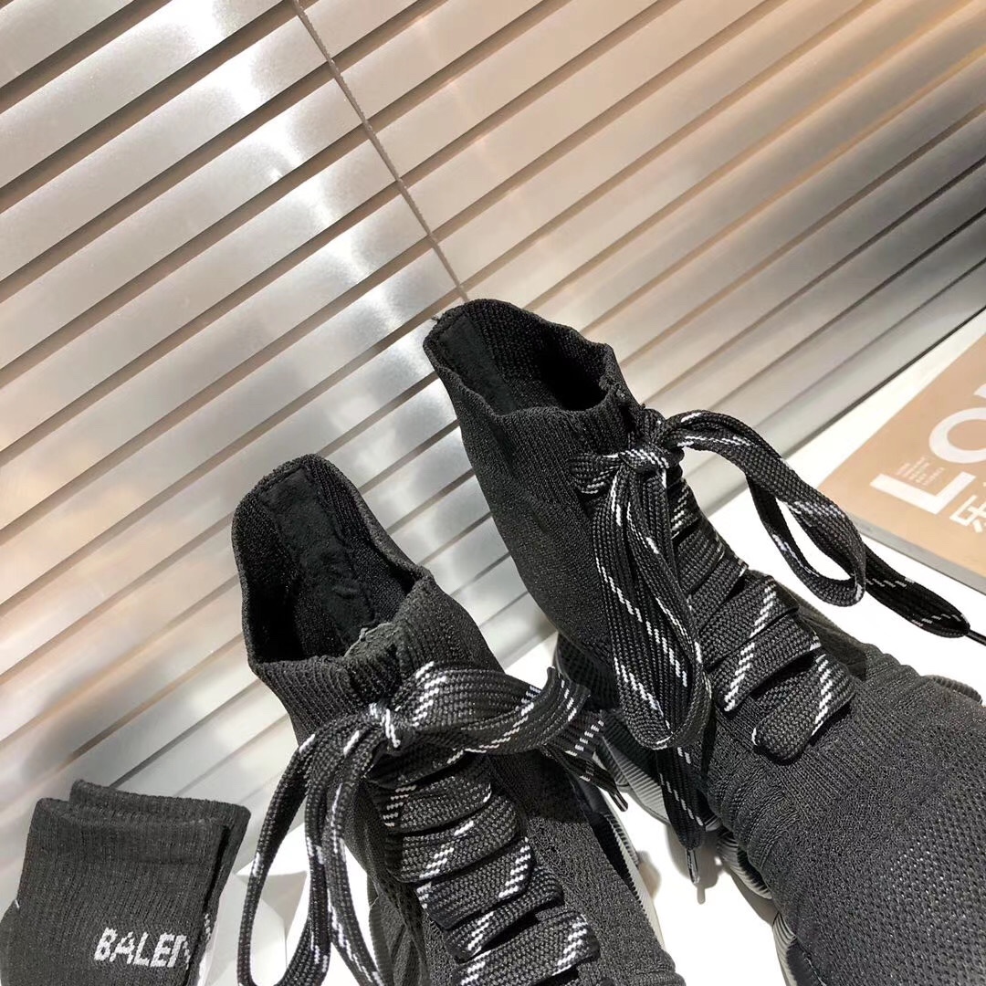 Balenciaga Speed 2.0 Lace Up Black (W) - vstockx