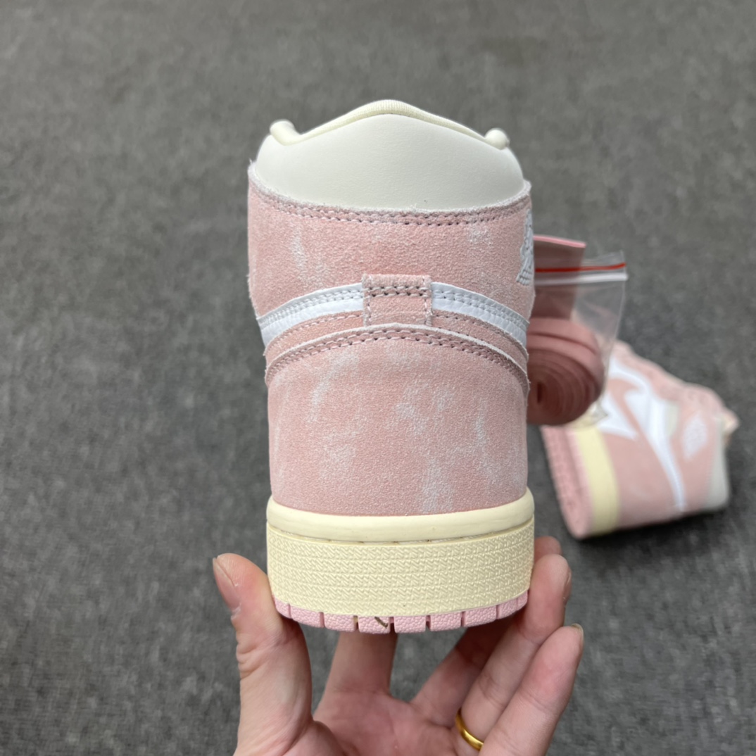 Jordan 1 Retro High OG Washed Pink (Women's) - vstockx