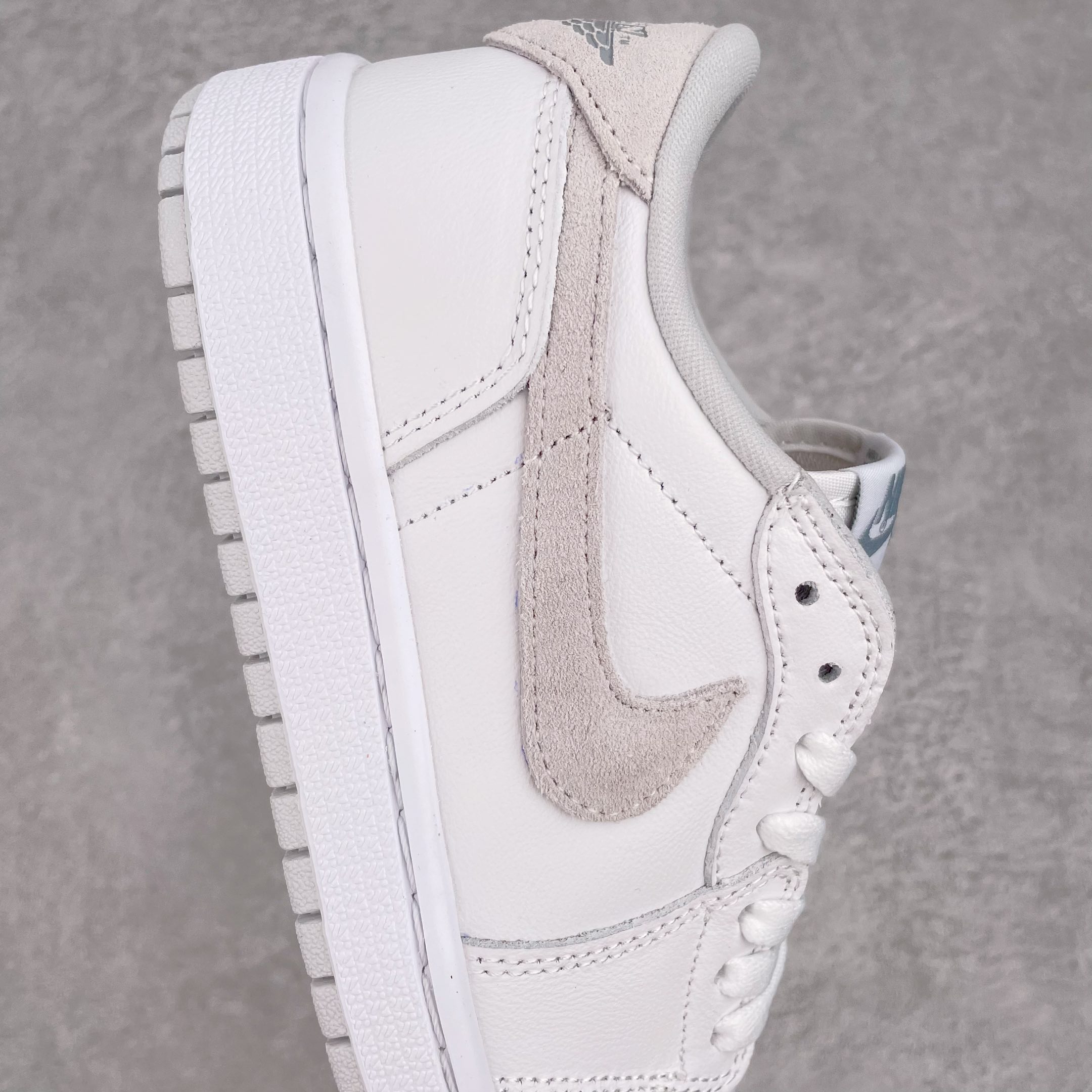 Jordan 1 Low OG Neutral Grey (2021) - vstockx