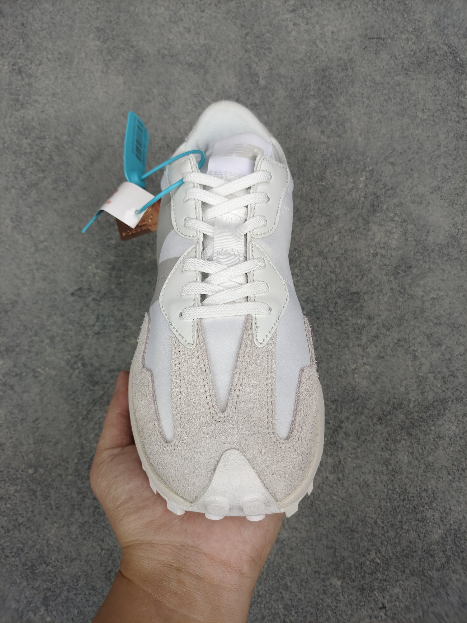 New Balance 327 White Moonbeam (W) - vstockx