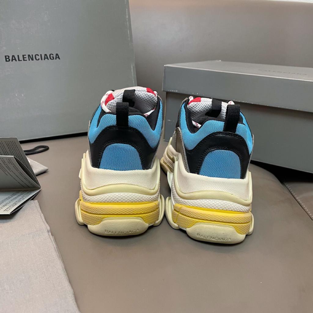 Balenciaga Triple S Grey Red Blue (2018 Reissue) - vstockx