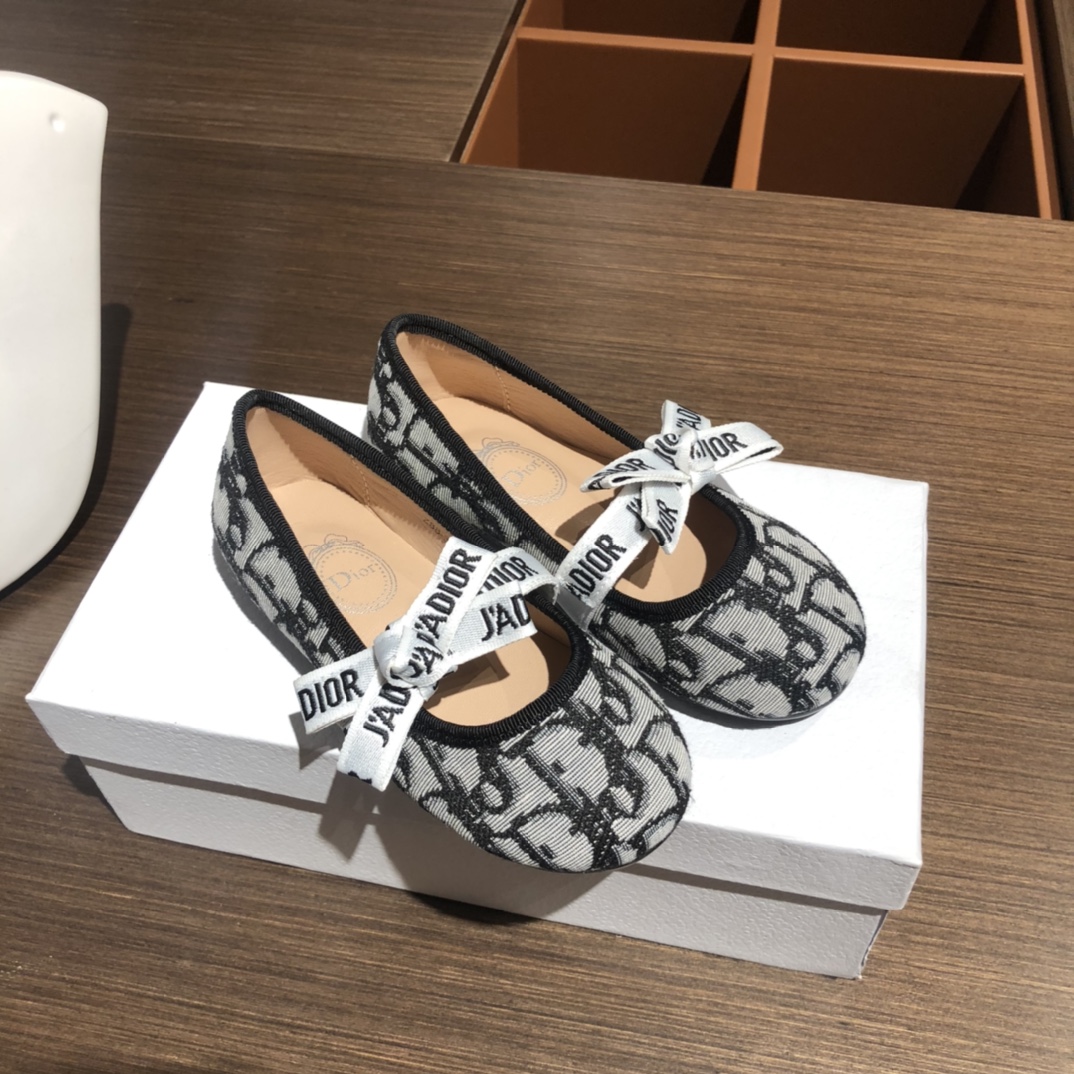 Shoes Kids - vstockx