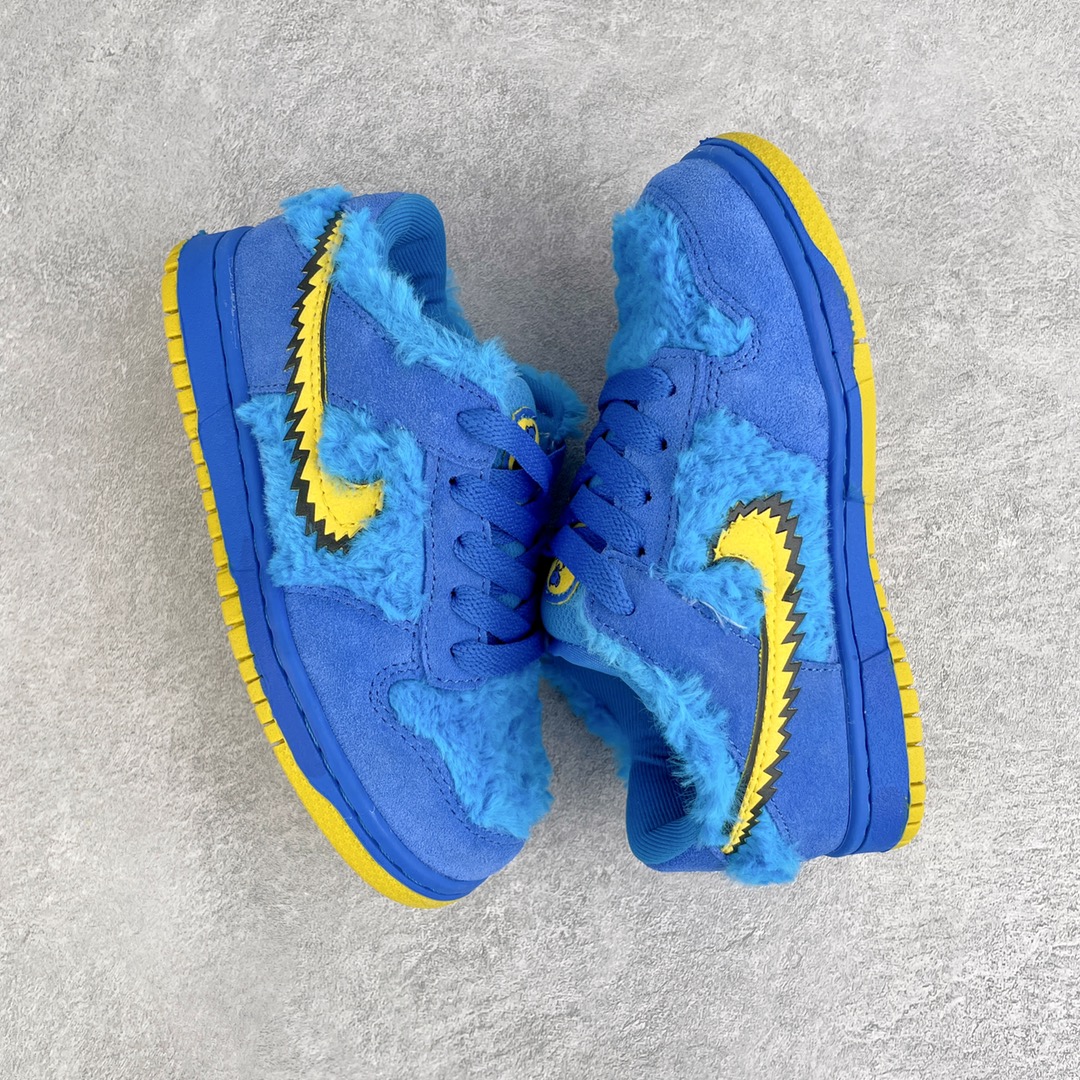 Kids NK dunk shoes 6 - vstockx