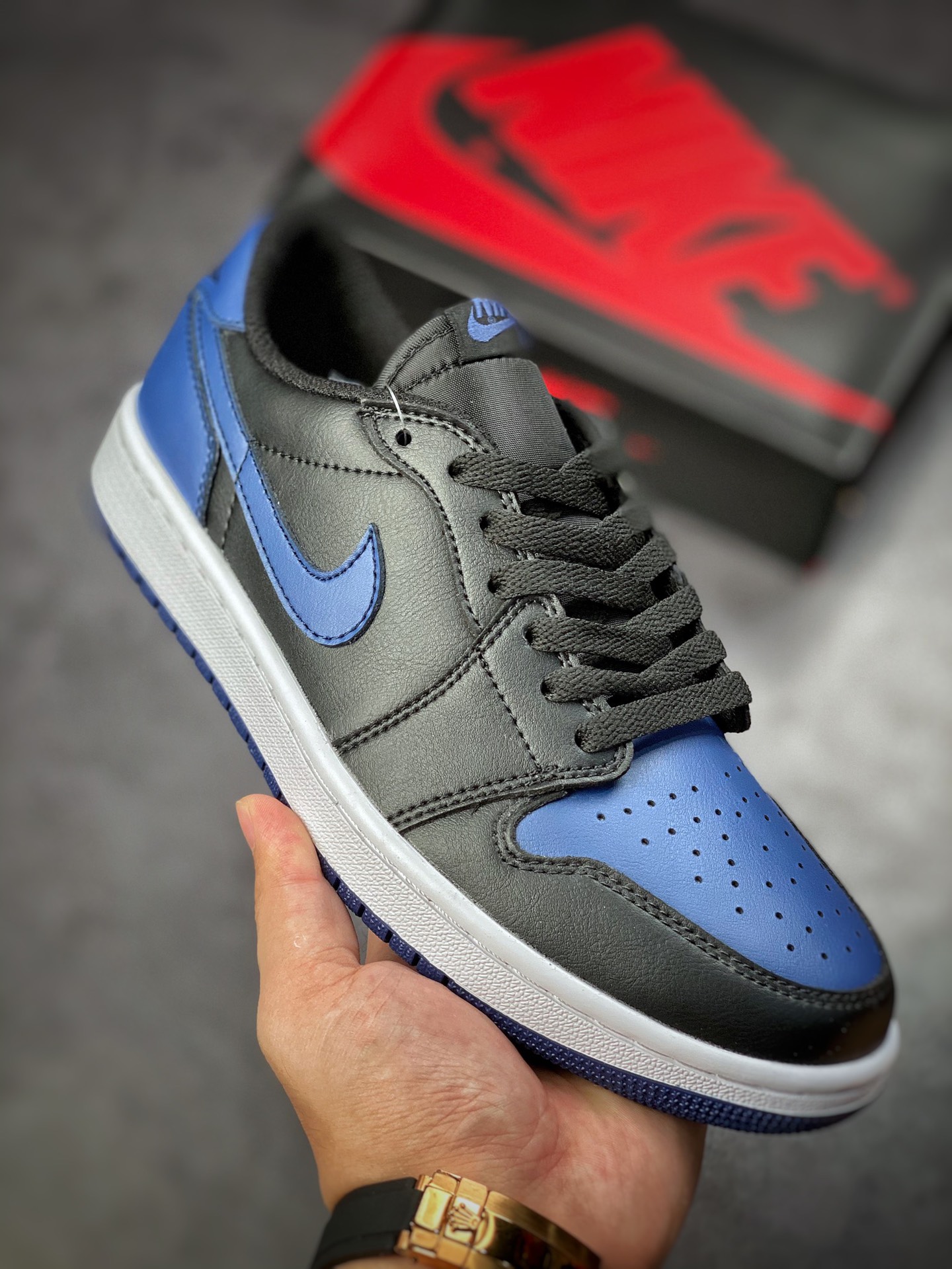 Jordan 1 Retro Low OG Mystic Navy - vstockx