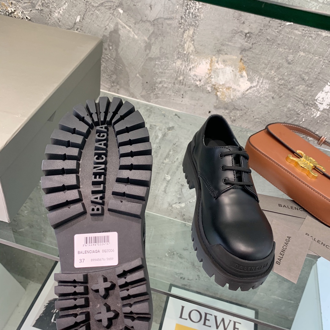 Balenciaga boot women 2 - vstockx