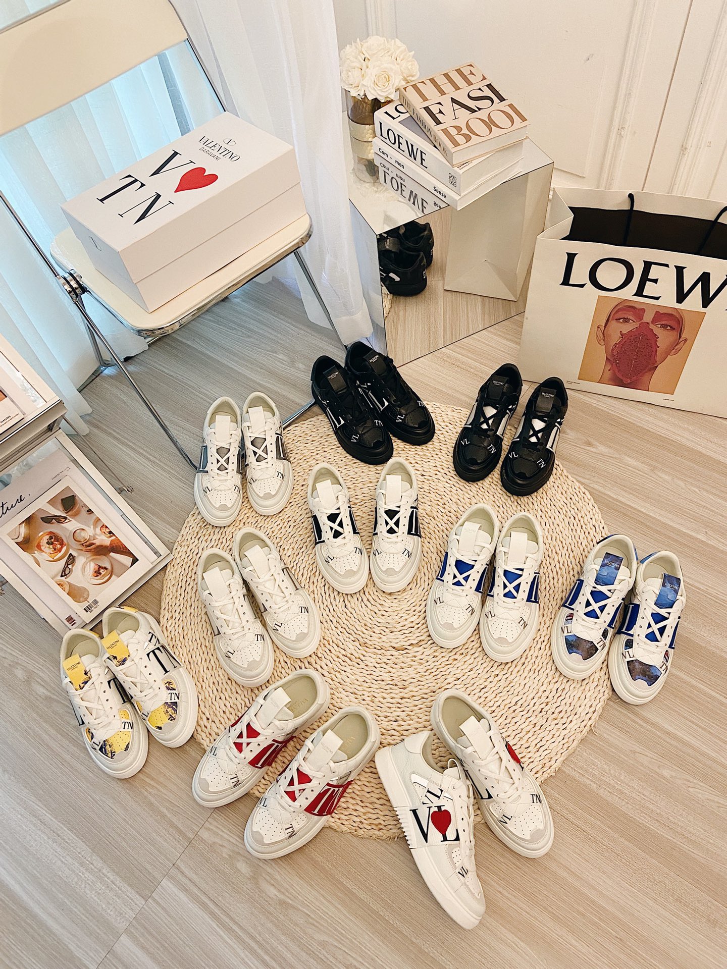 VALENTINO GARAVANI VL7N WOMEN Sneaker 4 - vstockx