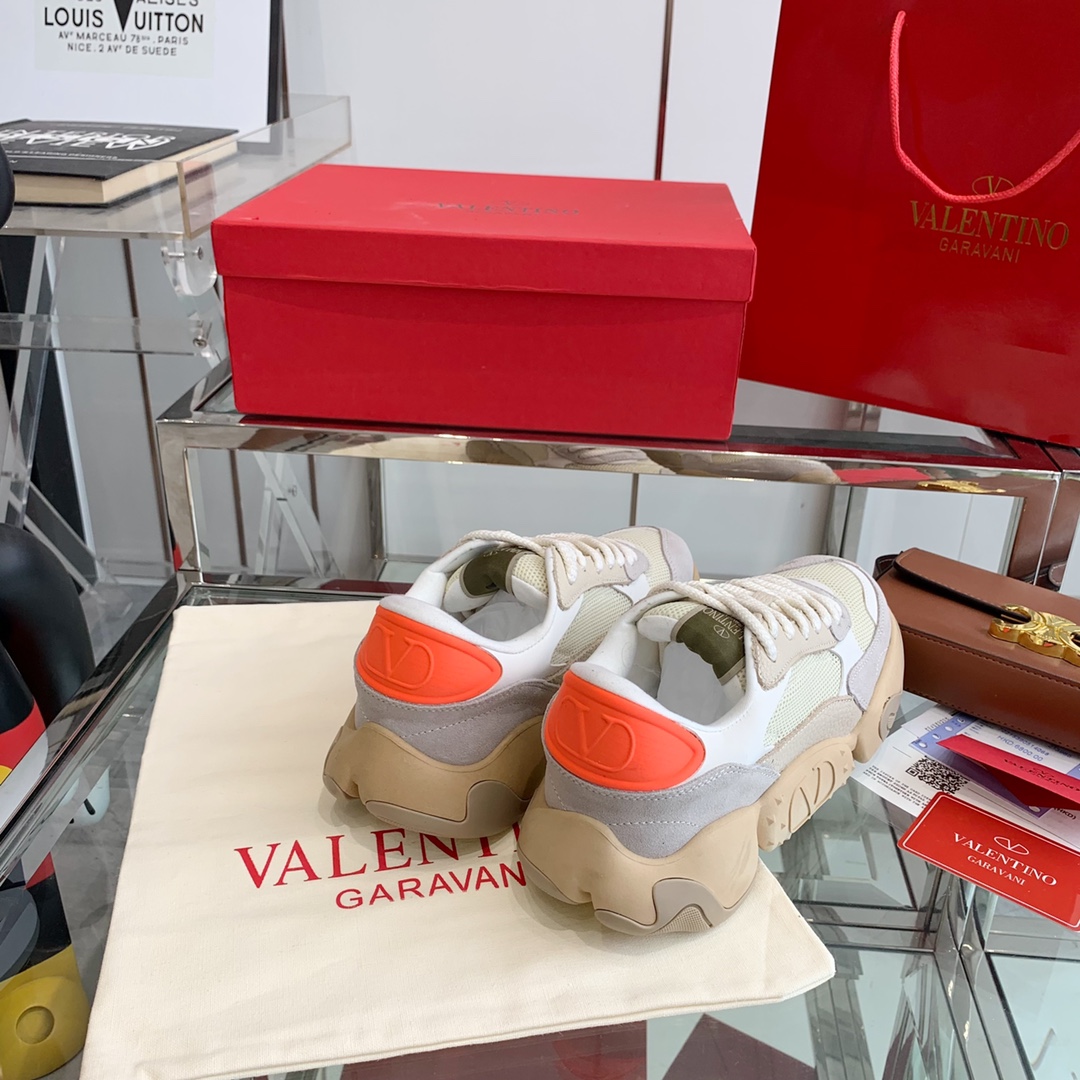 VALENTINO GARAVANI Bubbleback Sneaker 3 - vstockx