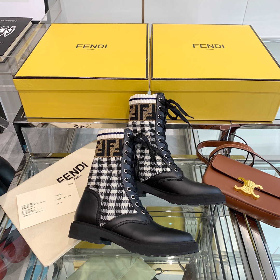 Fendi Boots 18 - vstockx