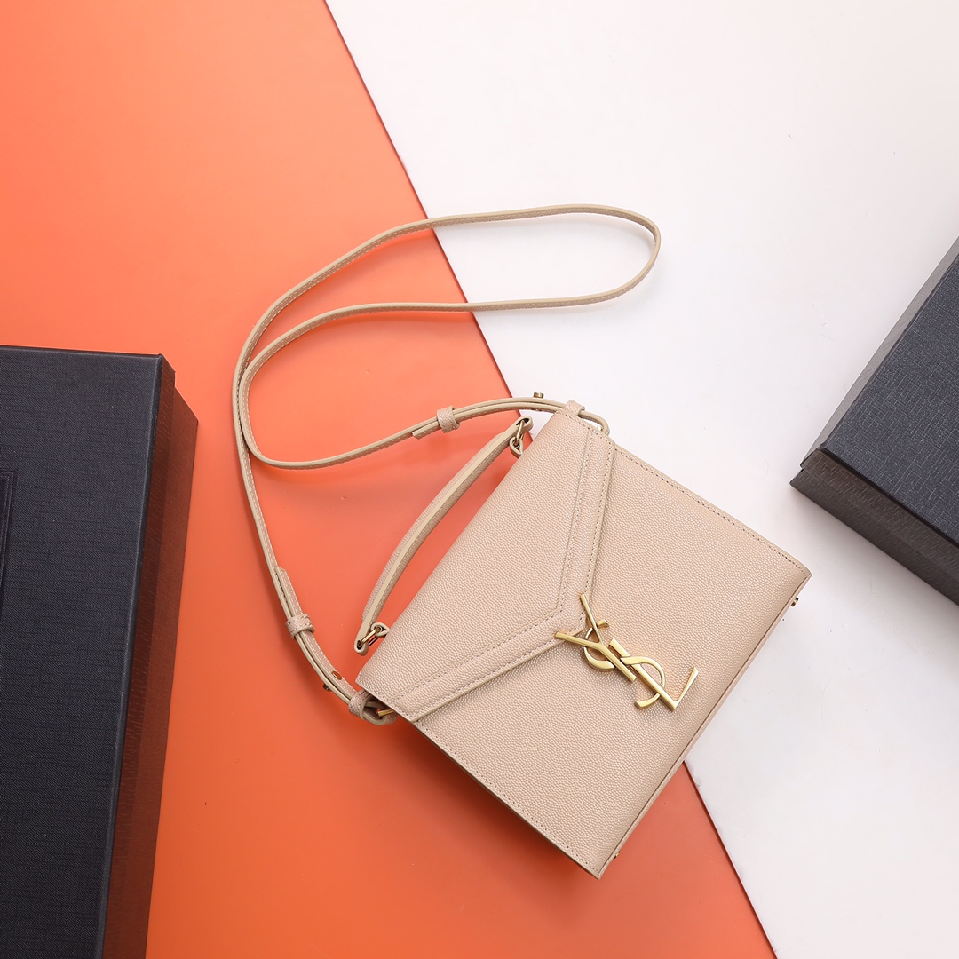 Handbags SAINT LAURENT 602716 size 20  16  7.5 cm - vstockx