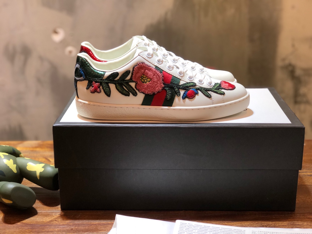 Gucci Ace embroidered sneaker 53 - vstockx