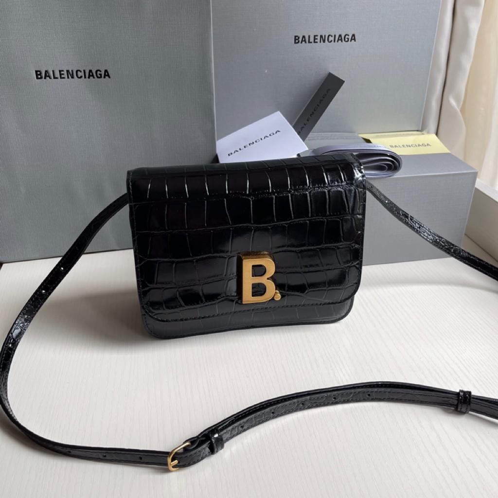 Handbag Balenciaga 3011 size 19.5*7.5*15cm - vstockx