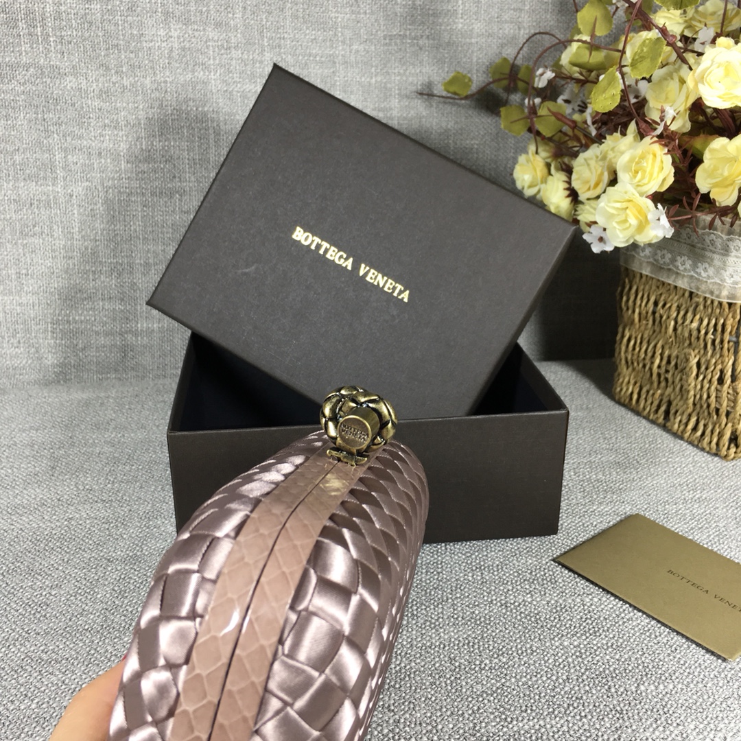 handbags Bottega Veneta 8651 size:16.5*10.5*6cm - vstockx