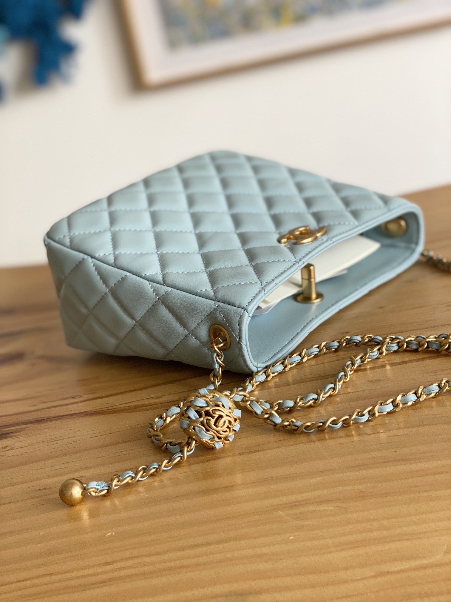 Handbag Chanel 3259 size 16  19.5  8.5 cm - vstockx