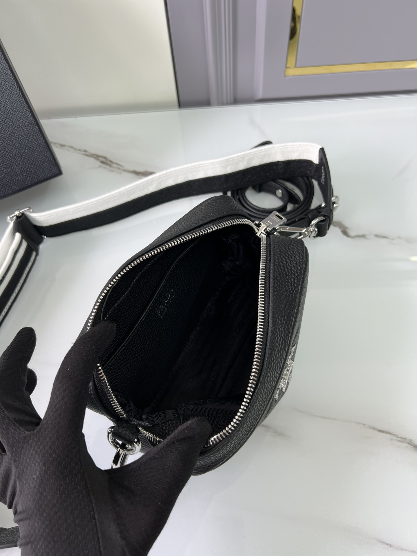 handbags prada 1BH192 19*12*6 - vstockx