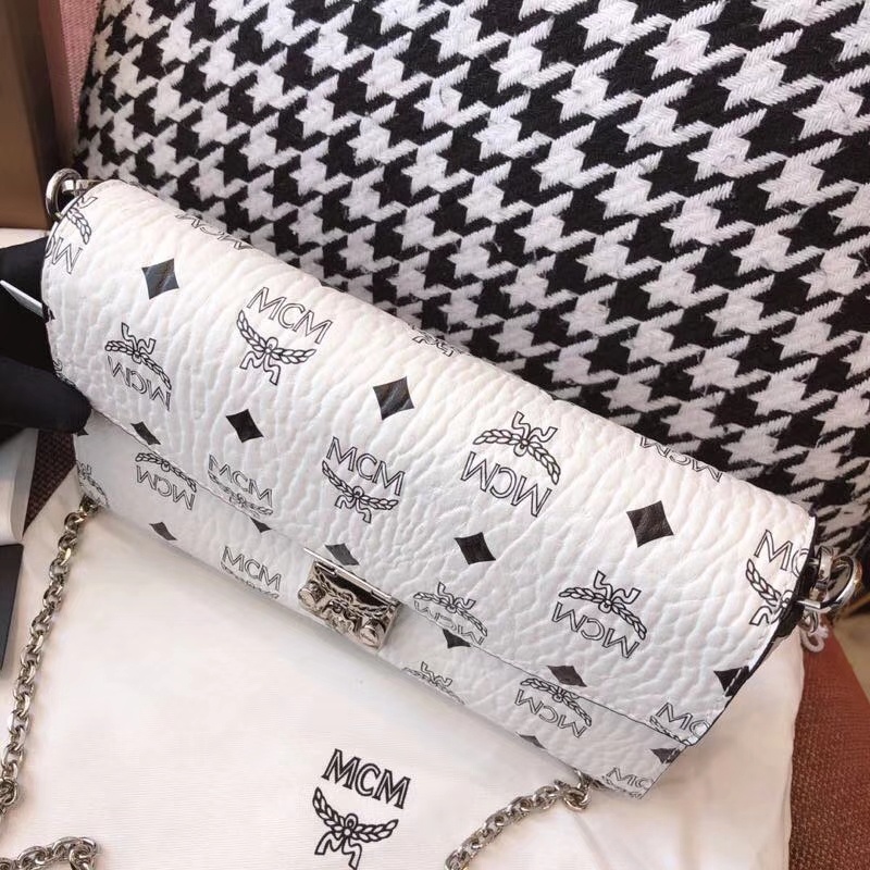 Handbags MCM 6226 size:24*14*5 cm - vstockx