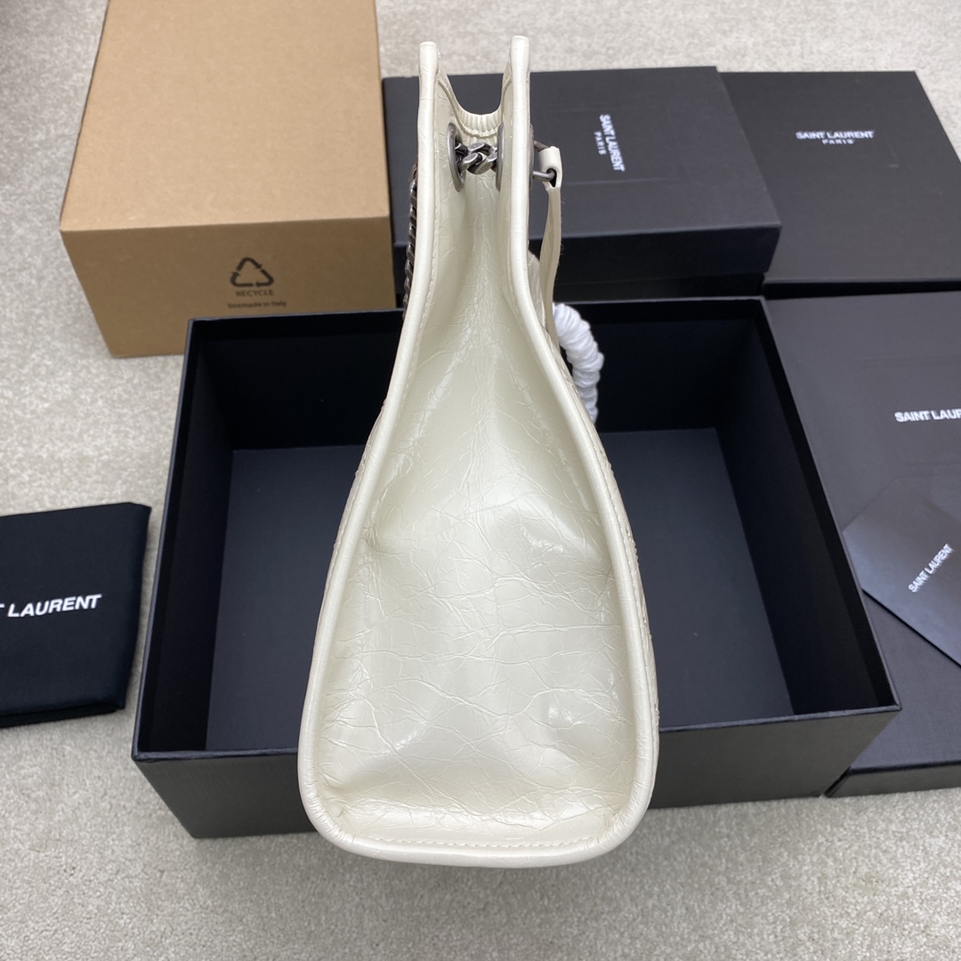 Handbags SAINT LAURENT 577999 size 33x27x11.5 cm - vstockx