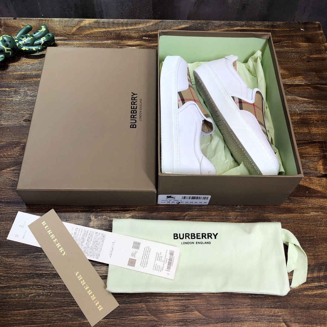 Burberry House Check Sneaker 2 - vstockx