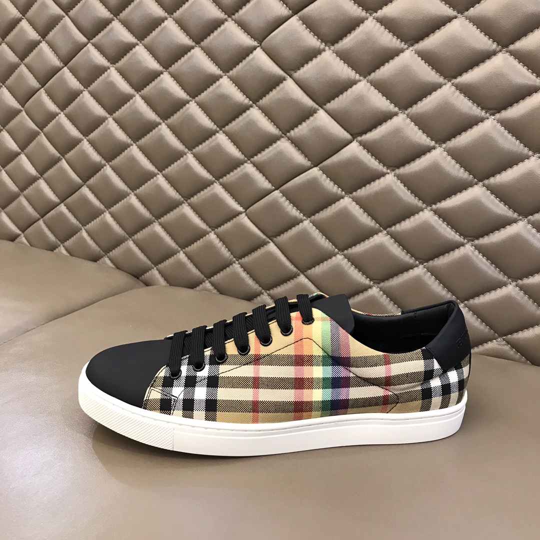 Burberry Perforated Check Sneaker 50 - vstockx