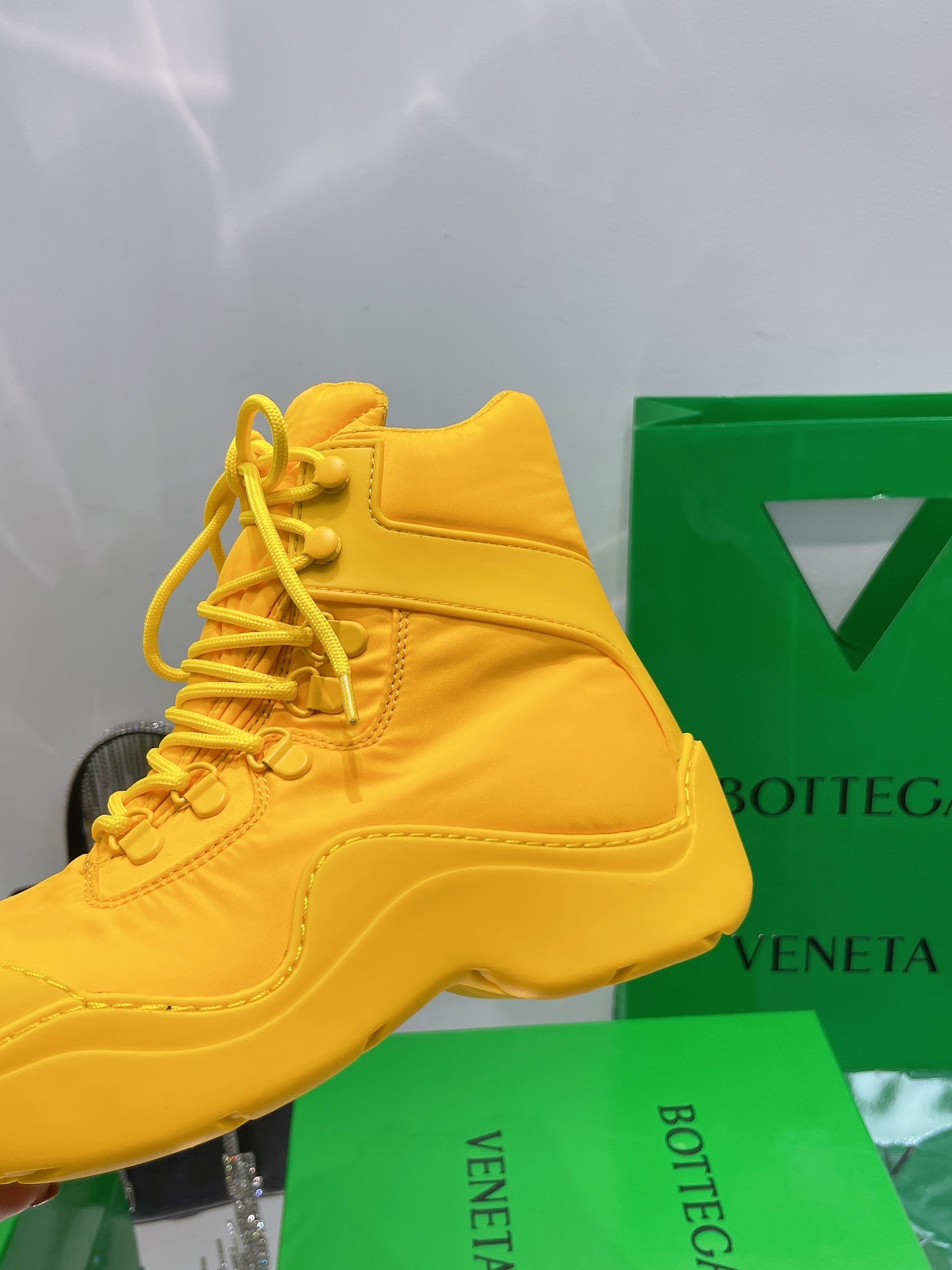 Bottega Veneta Puddle Bomber Lace-up Rubber And Shell Boots 5 - vstockx