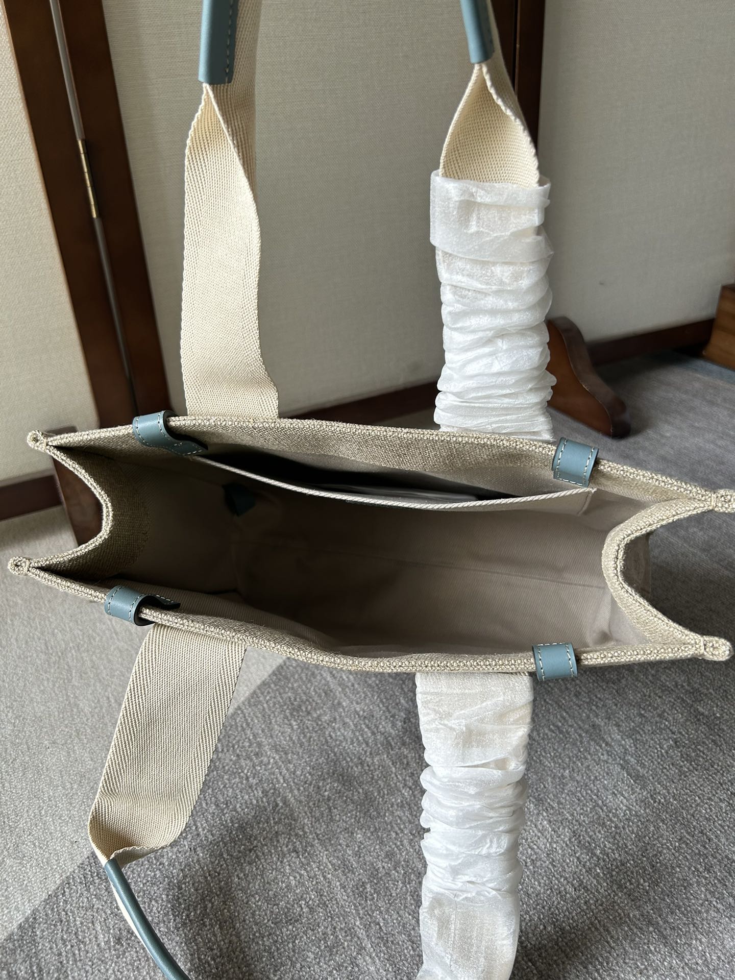 Handbags Chloe Woody 6063 size:37*26*12 cm - vstockx