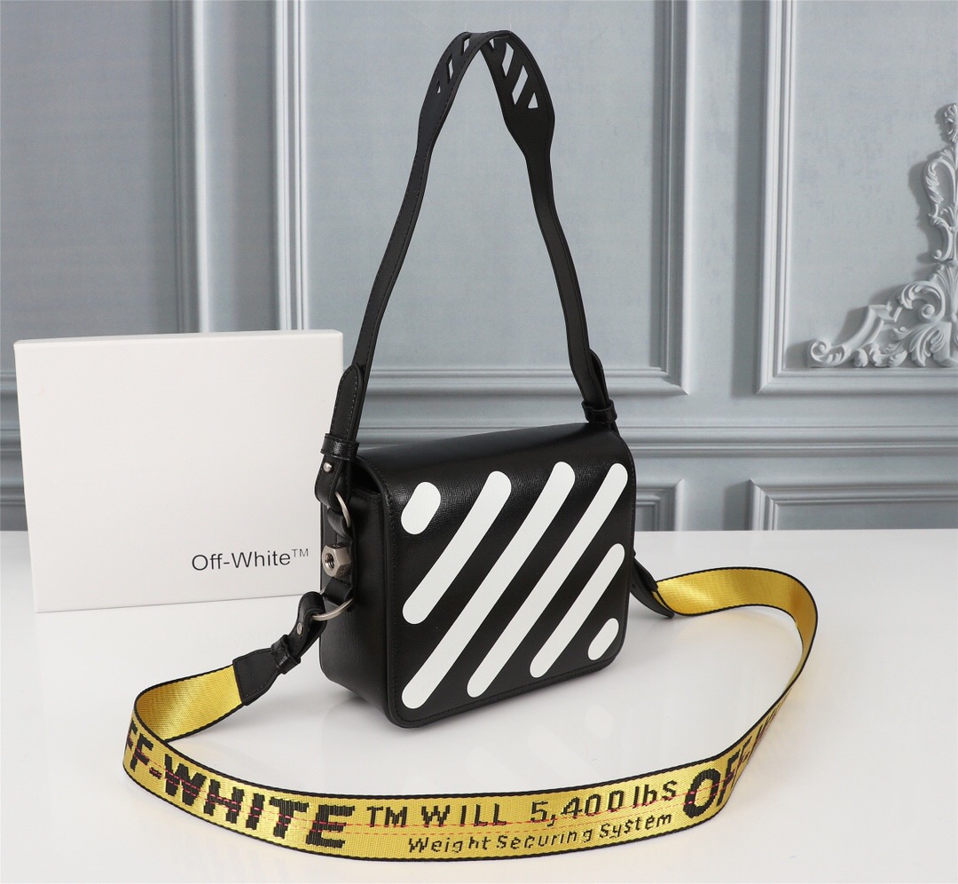 handbags OFF-White 533  4338650  size:18*16*9cm - vstockx