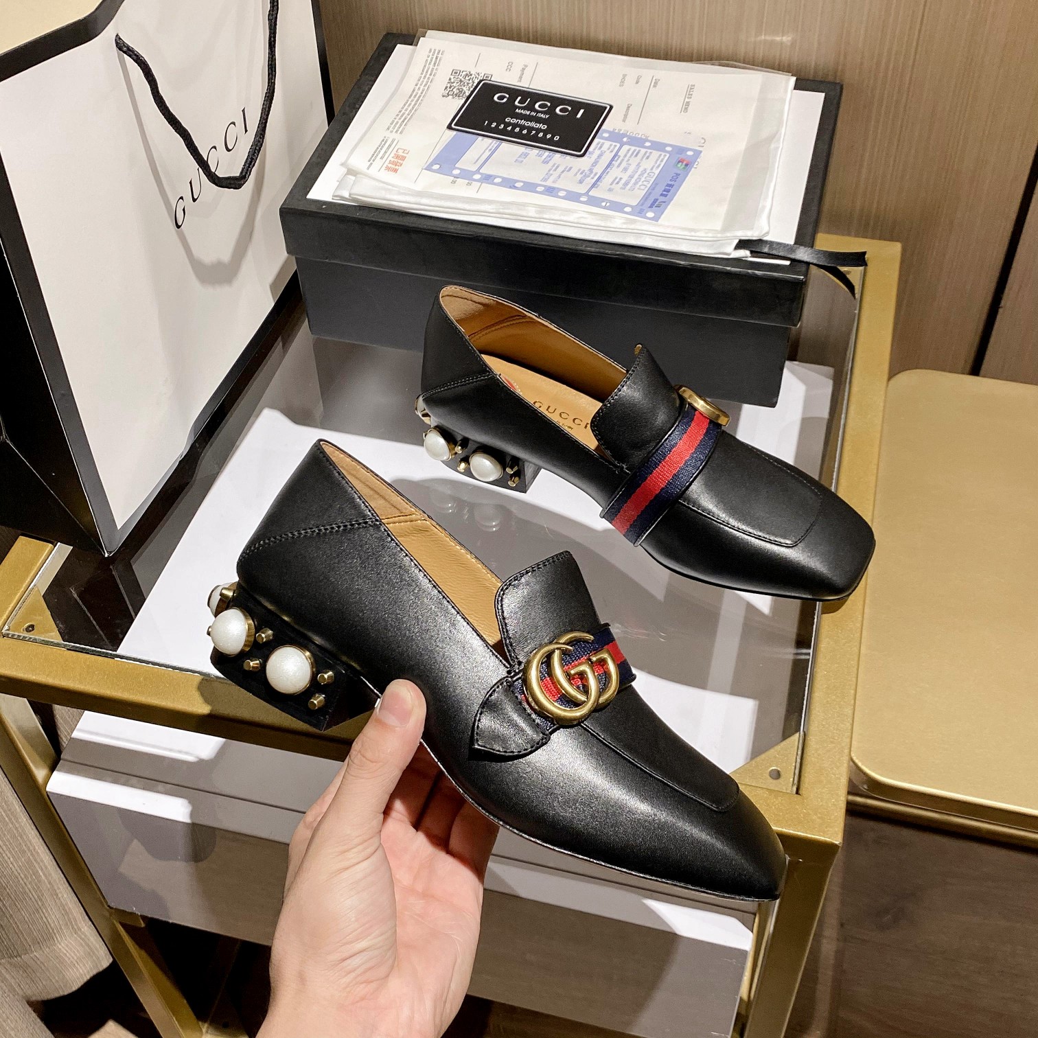 Gucci Leather mid-heel loafer Women 12 - vstockx
