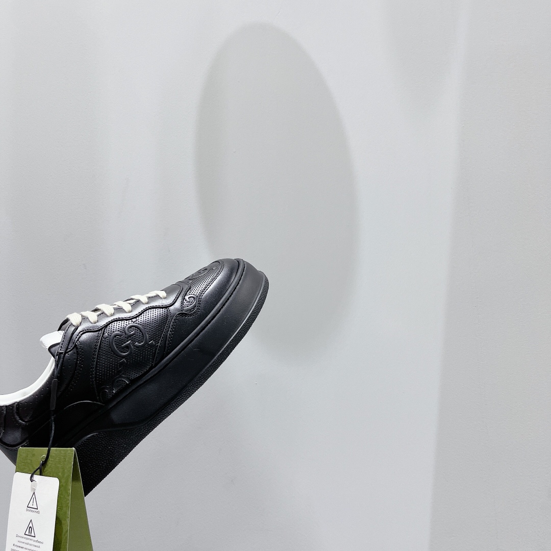 Gucci Women's GG sneaker 2 - vstockx