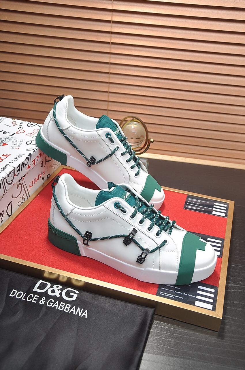 Dolce & Gabbana Low Tops Sneakers 64 - vstockx