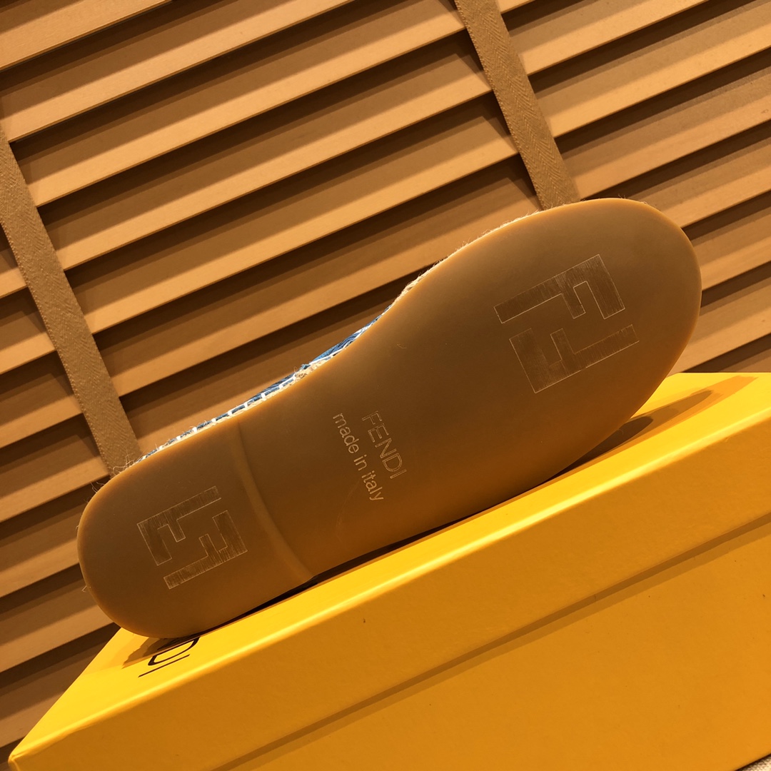 Fendi Espadrilles Sneakers 2 - vstockx