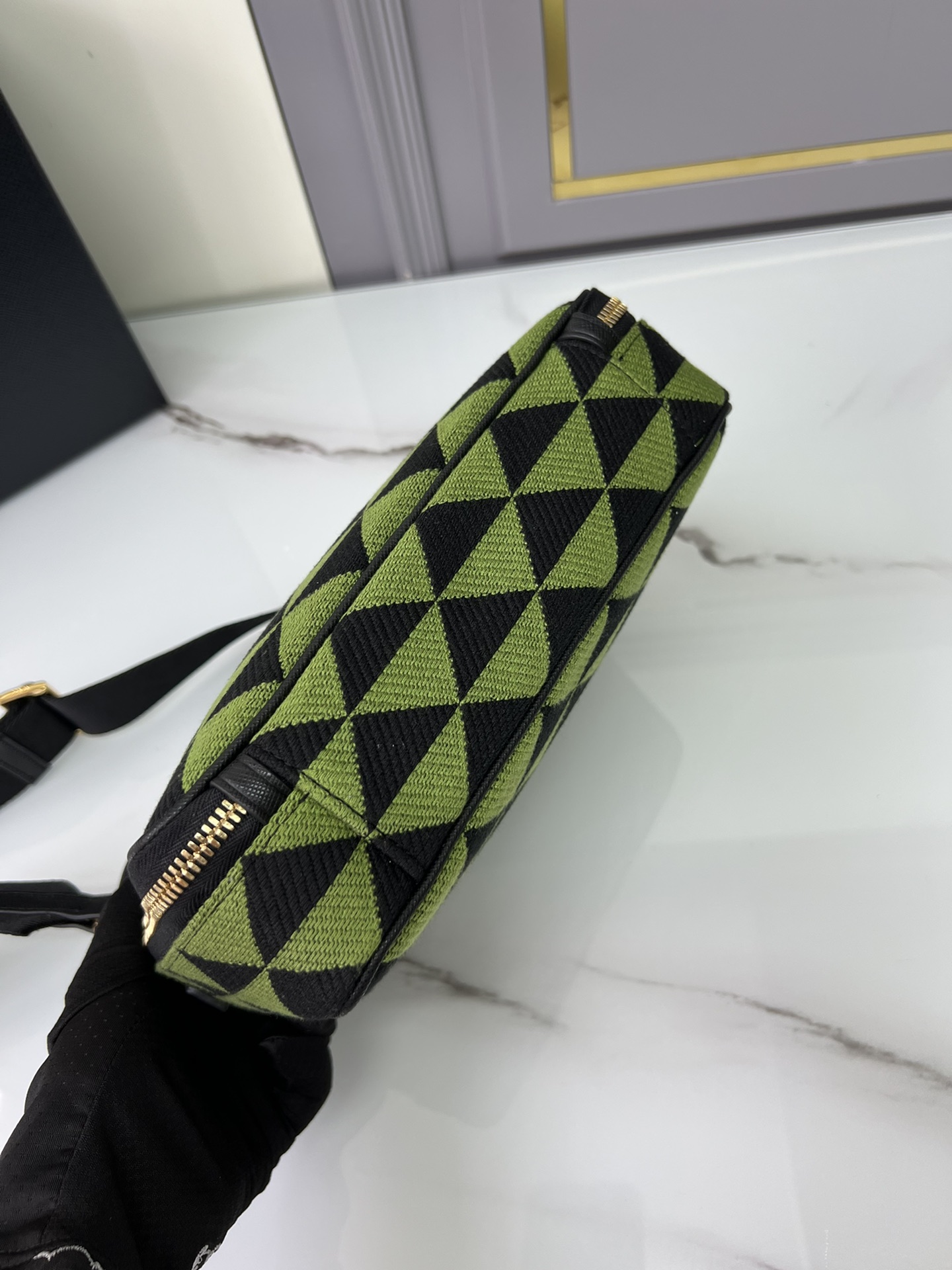 handbags prada 2VH069 22*16*6 - vstockx