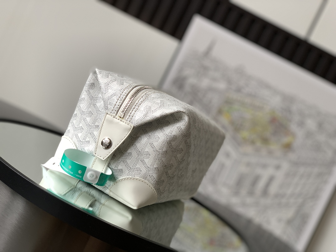 Handbags Goyard Boeing MAE020216 size:13x12x 24 cm - vstockx