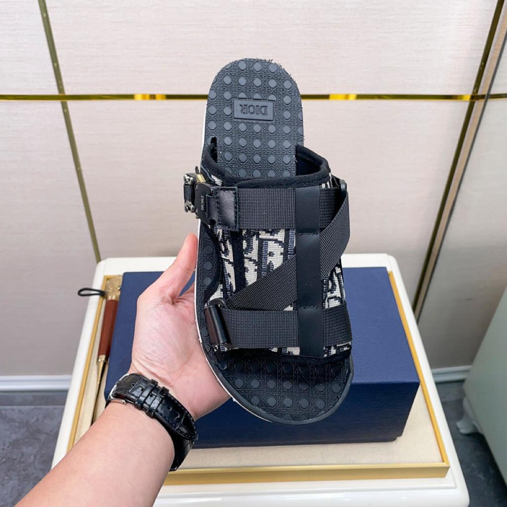 Dior Alpha Sandal Oblique - vstockx