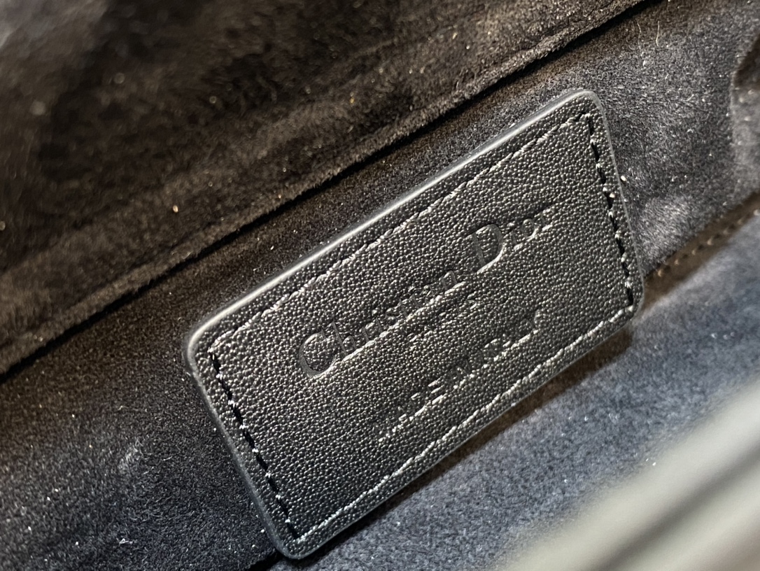 Handbag Dior size 16*5.5*10 cm - vstockx