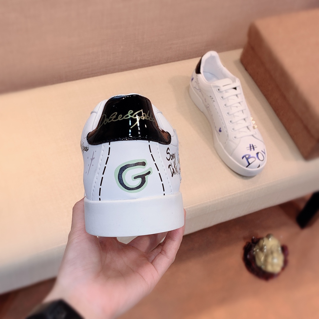 Dolce & Gabbana Low Tops Sneakers 4 - vstockx