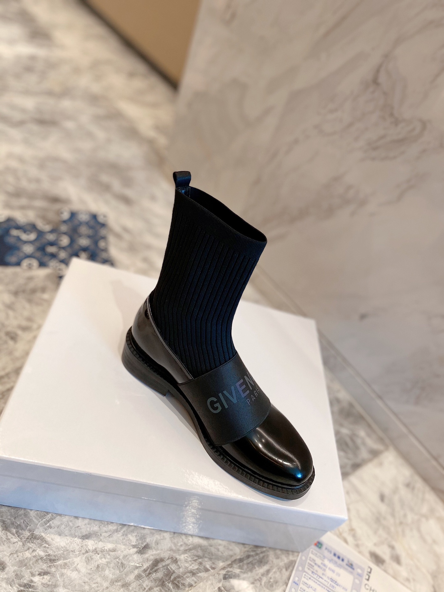 Givenchy Boots 6 - vstockx