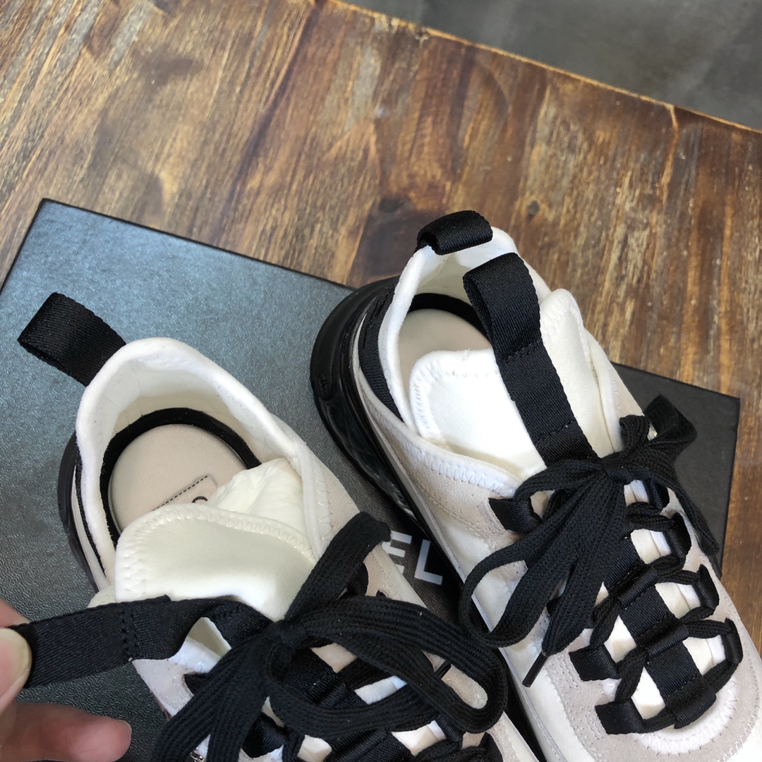 Chanel Fabric & Suede Calfskin Low Top Sneaker 13 - vstockx