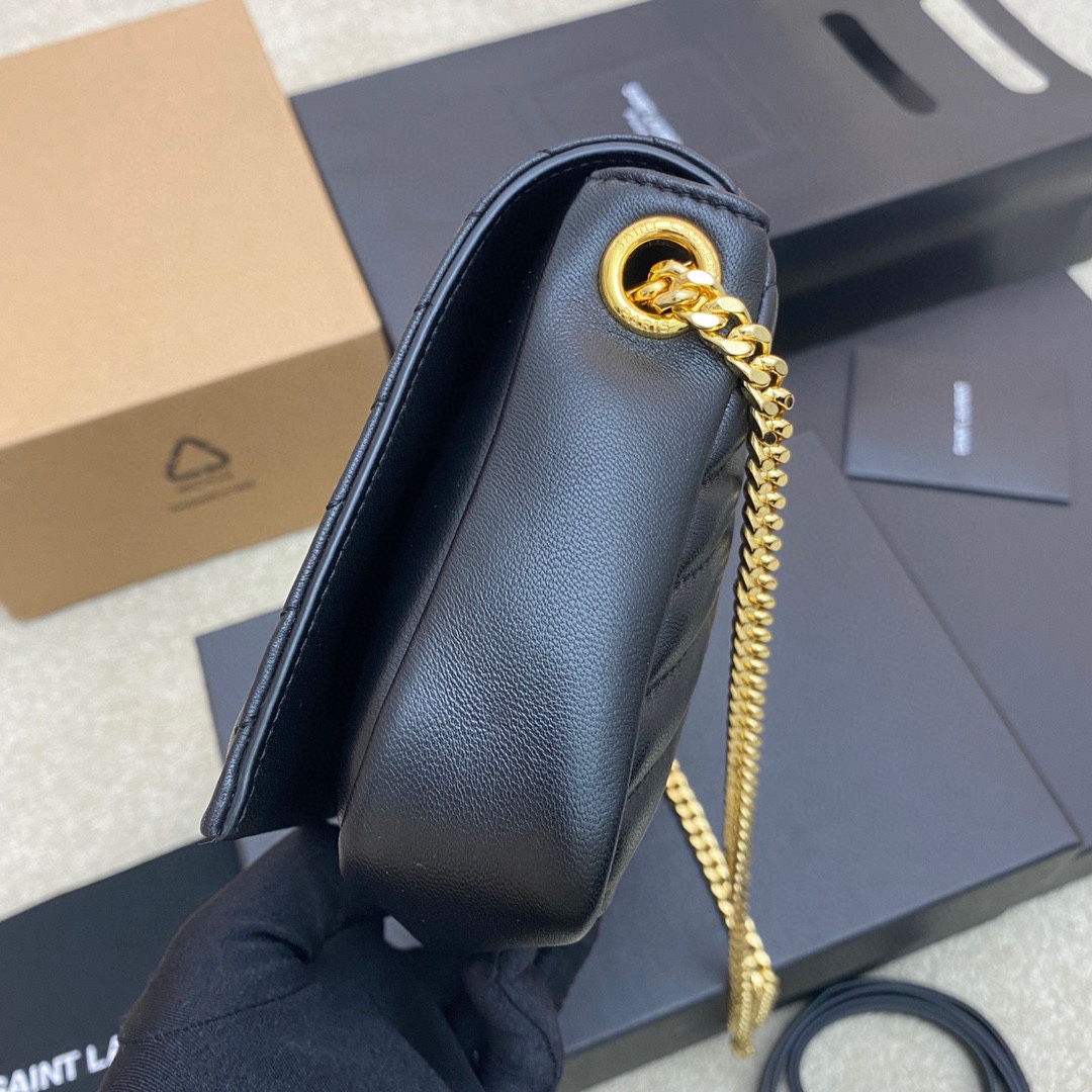 Handbags SAINT LAURENT 632014 size 26x13.5x4.5 cm - vstockx