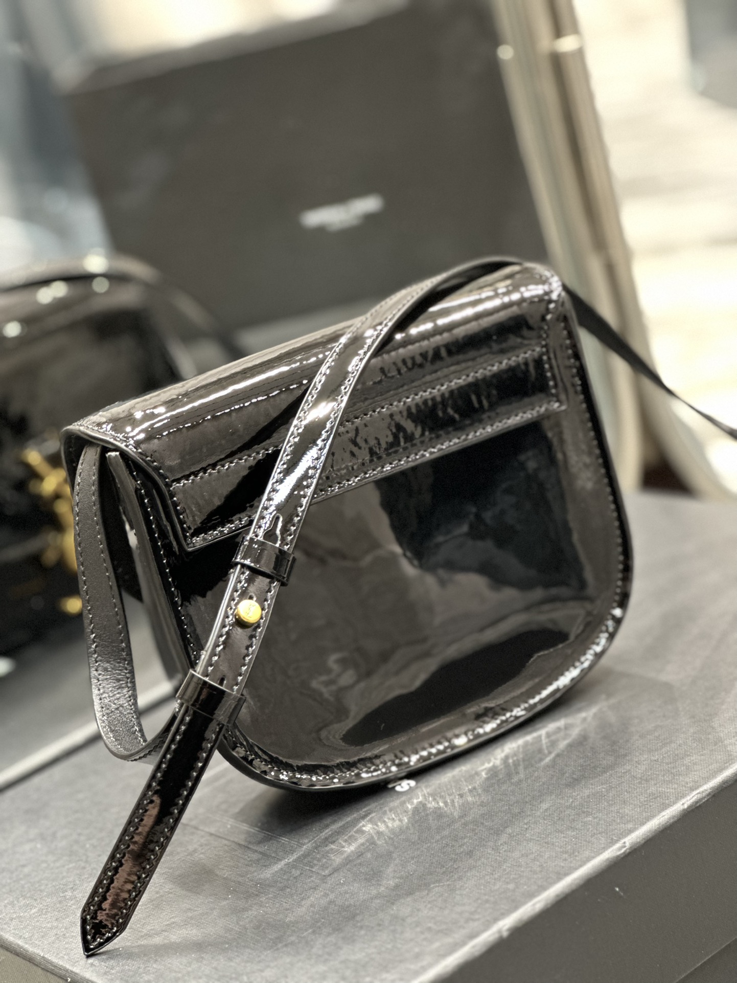 Handbags SAINT LAURENT 619740 size 15.5x10.5x5.5 cm - vstockx