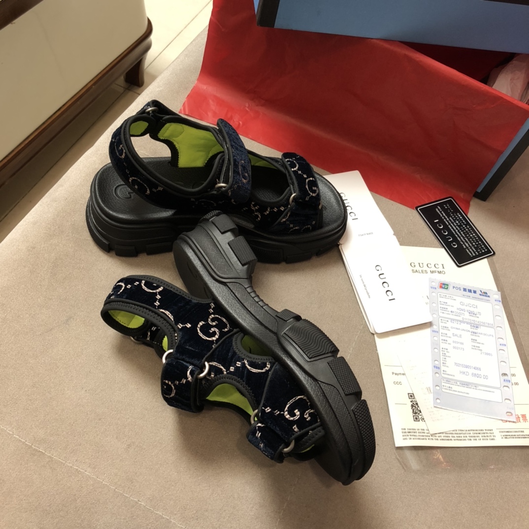 Gucci Leather espadrille with Double G WOMEN 1 - vstockx