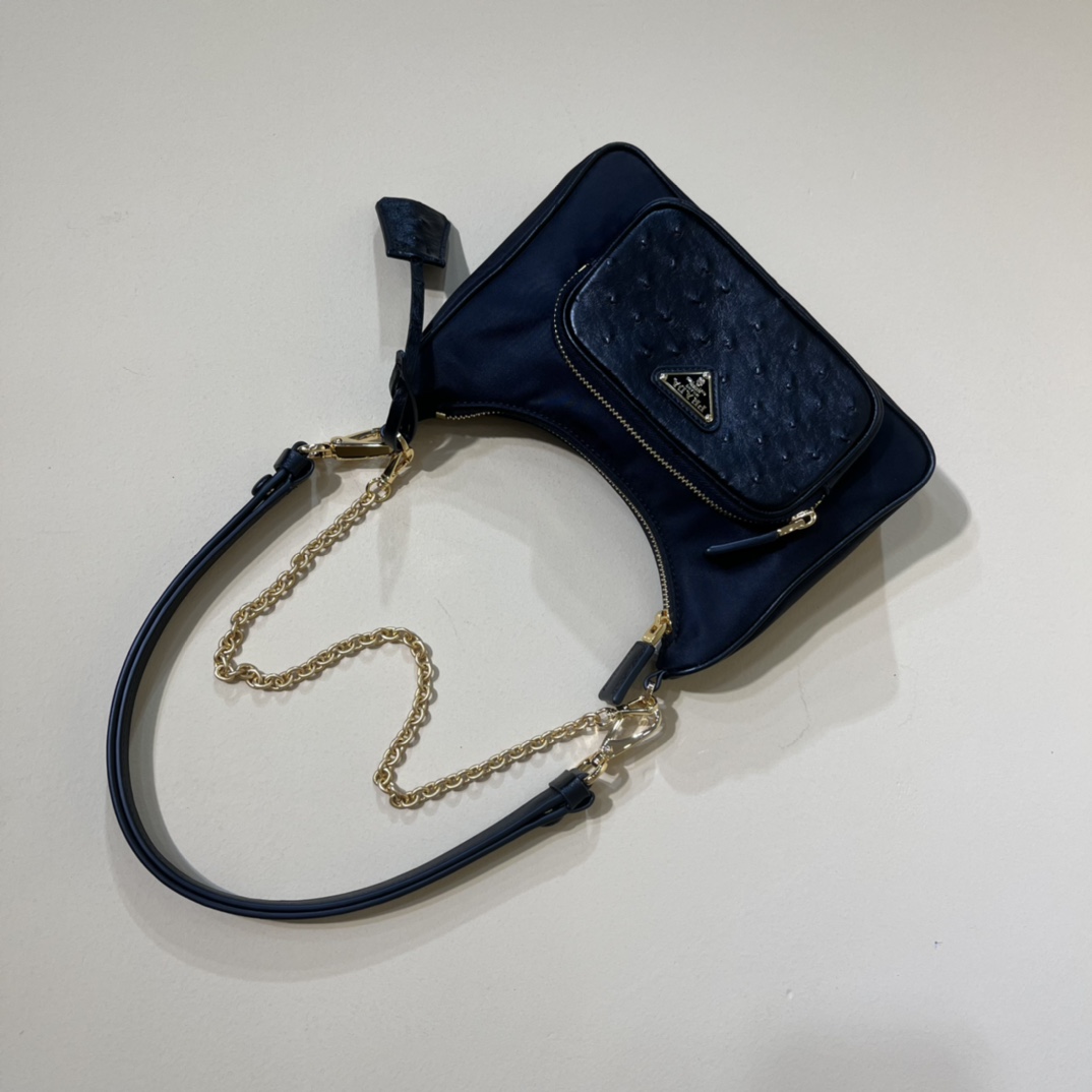 Handbags Prada 1BC198 size:22x19.5x6CM - vstockx