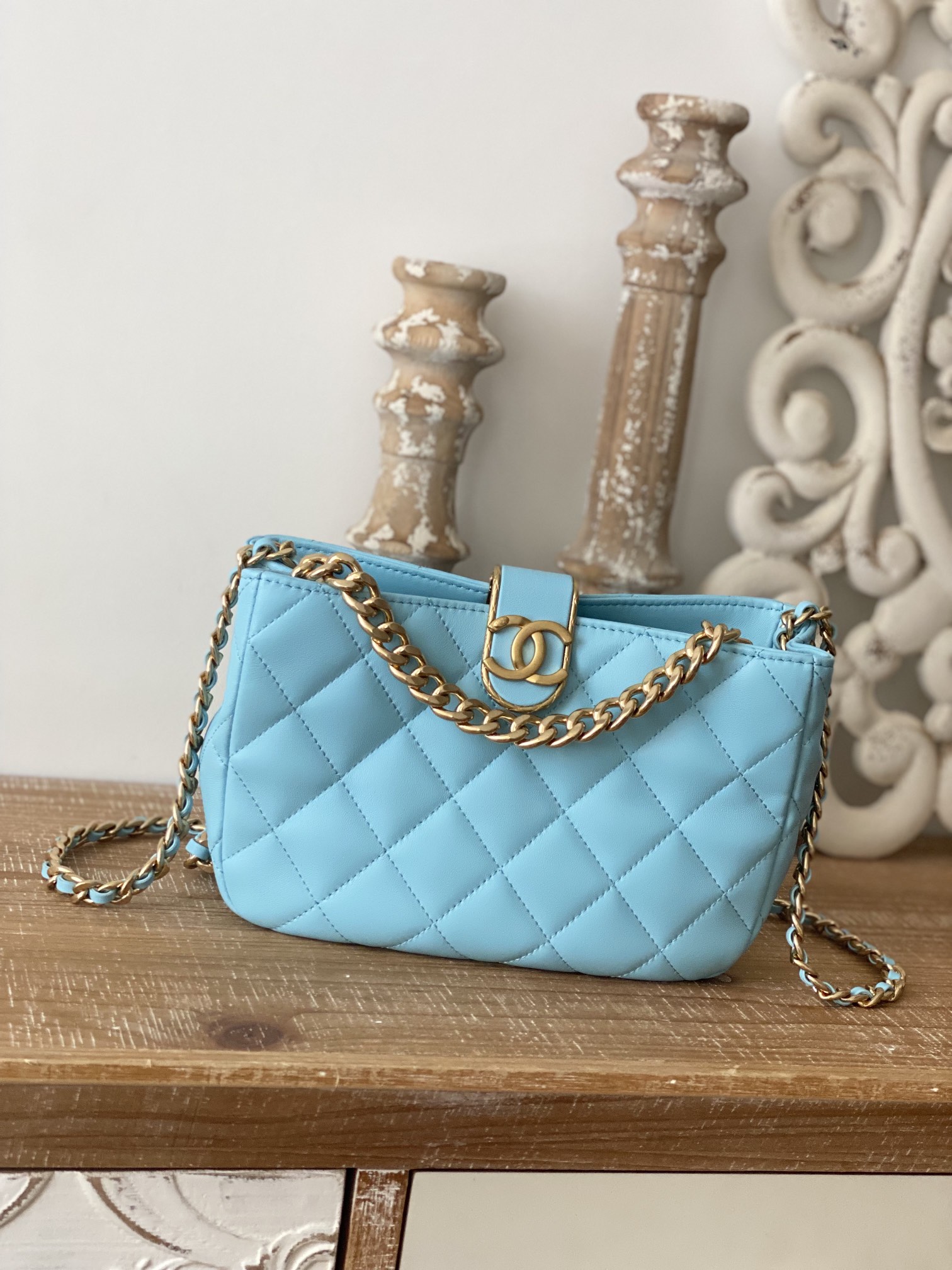 Handbag Chanel 3476 size 17*23*7* cm - vstockx