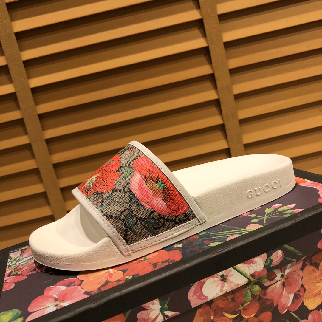 Gucci Slippers 19 - vstockx