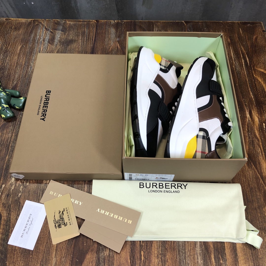 Burberry Regis Black Archive Beige Brown White - vstockx