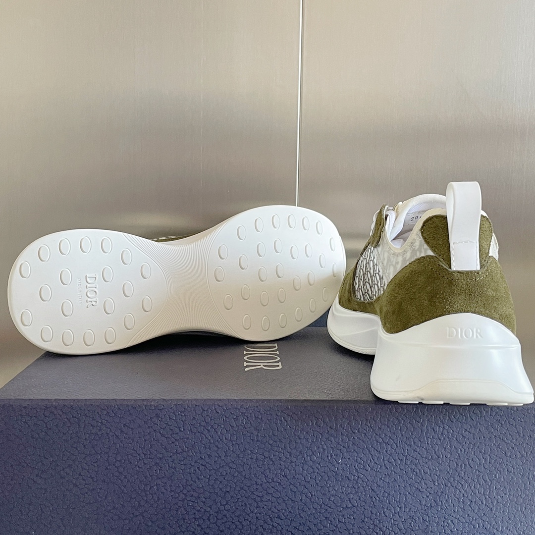 Dior B25 Runner Olive - vstockx