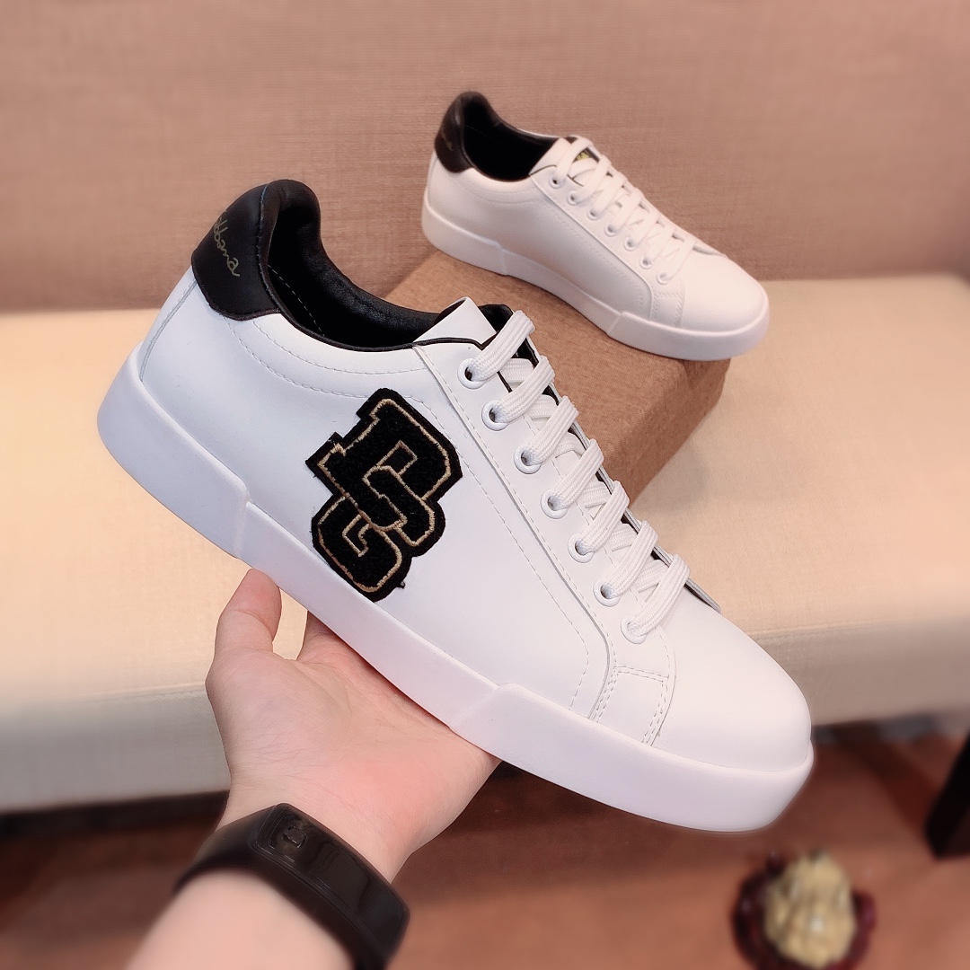 Dolce & Gabbana Low Tops Sneakers 2 - vstockx