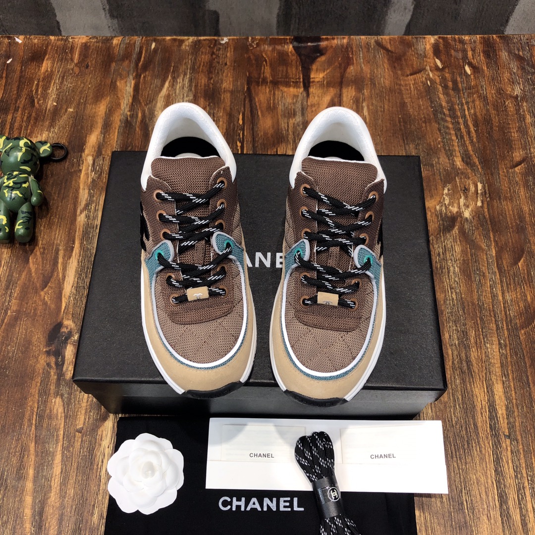 Chanel Fabric & Suede Calfskin Low Top Sneaker 6 - vstockx