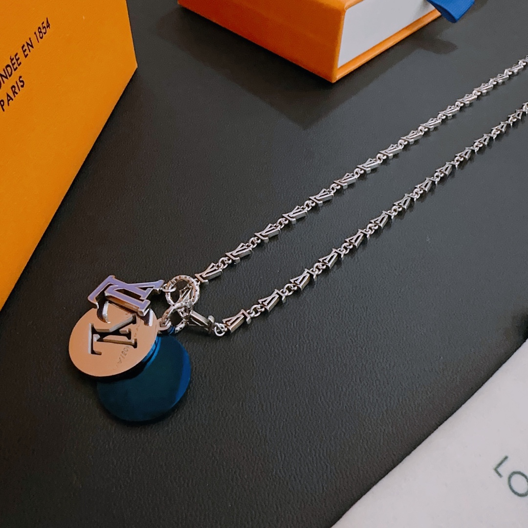 Jewelry Louis Vuitton 372 - vstockx